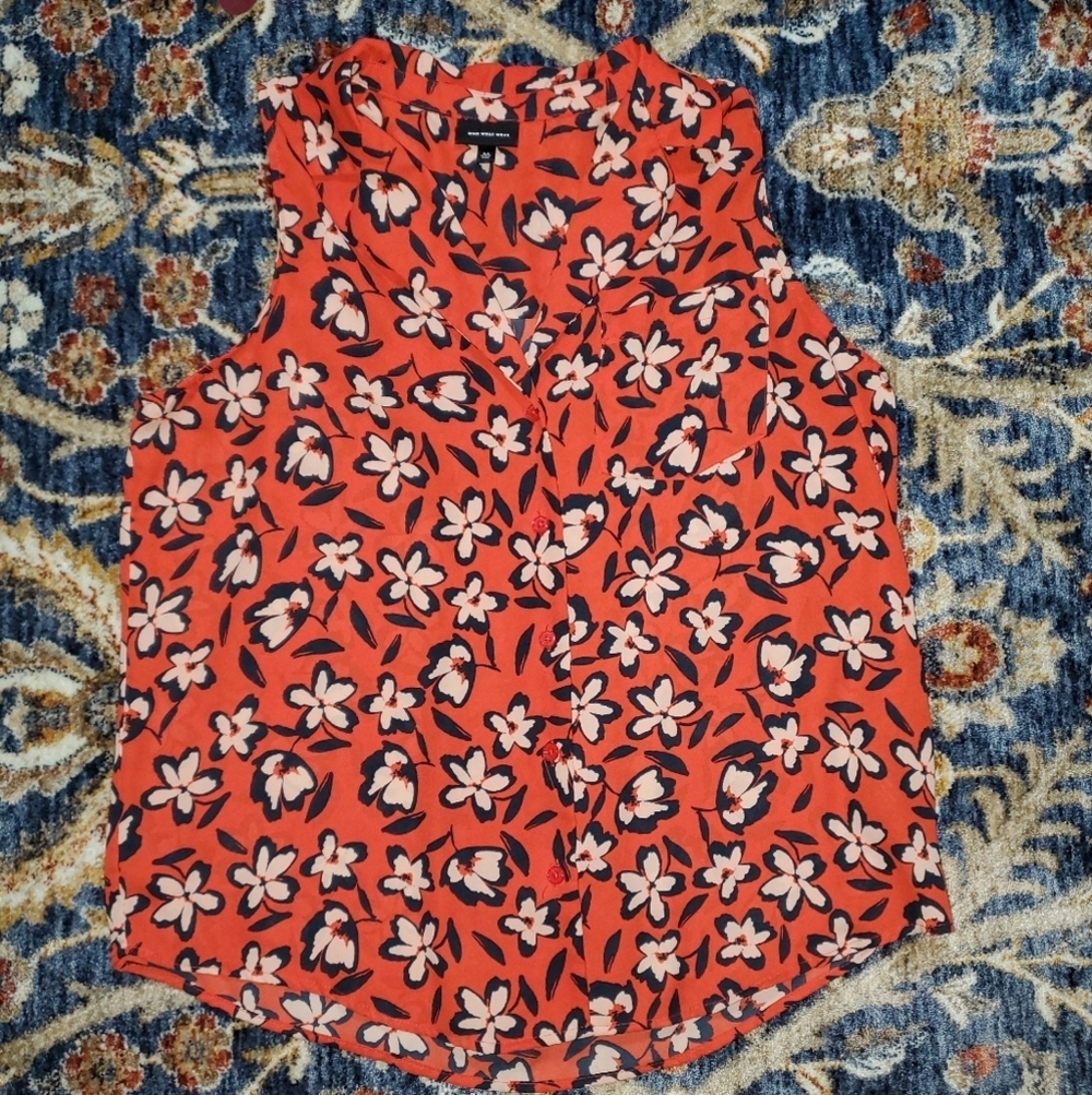 Who What Wear Red Sleeveless Blouse with Mandarin Collar